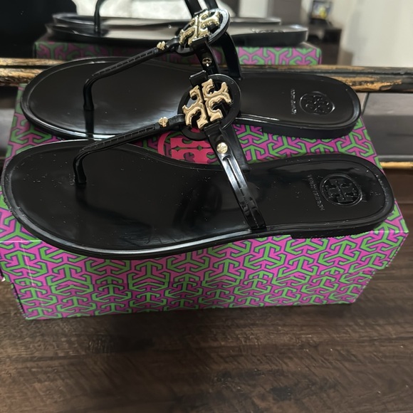 Tory Burch Mini Miller Black Thong Sandals - Picture 2 of 5